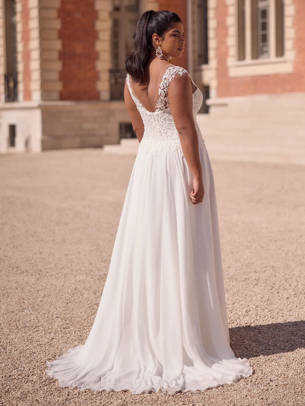 Bianco Evento Plus Size Brautkleid Giada, Rückenansicht