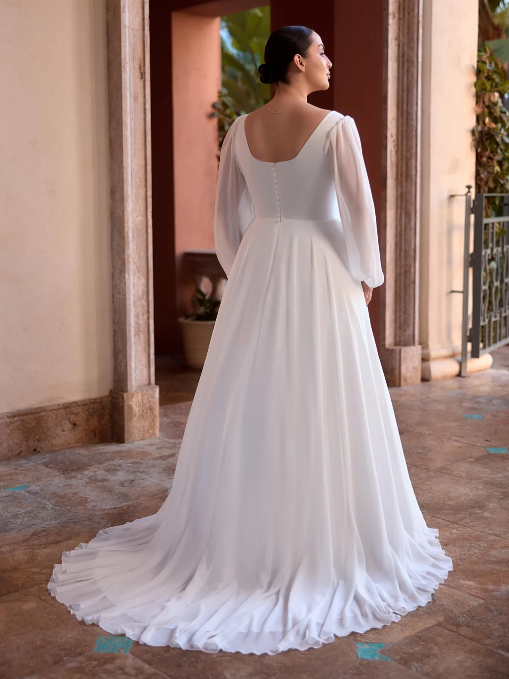 Bianco Evento Plus Size 2027 Brautkleid Odella, Rückansicht