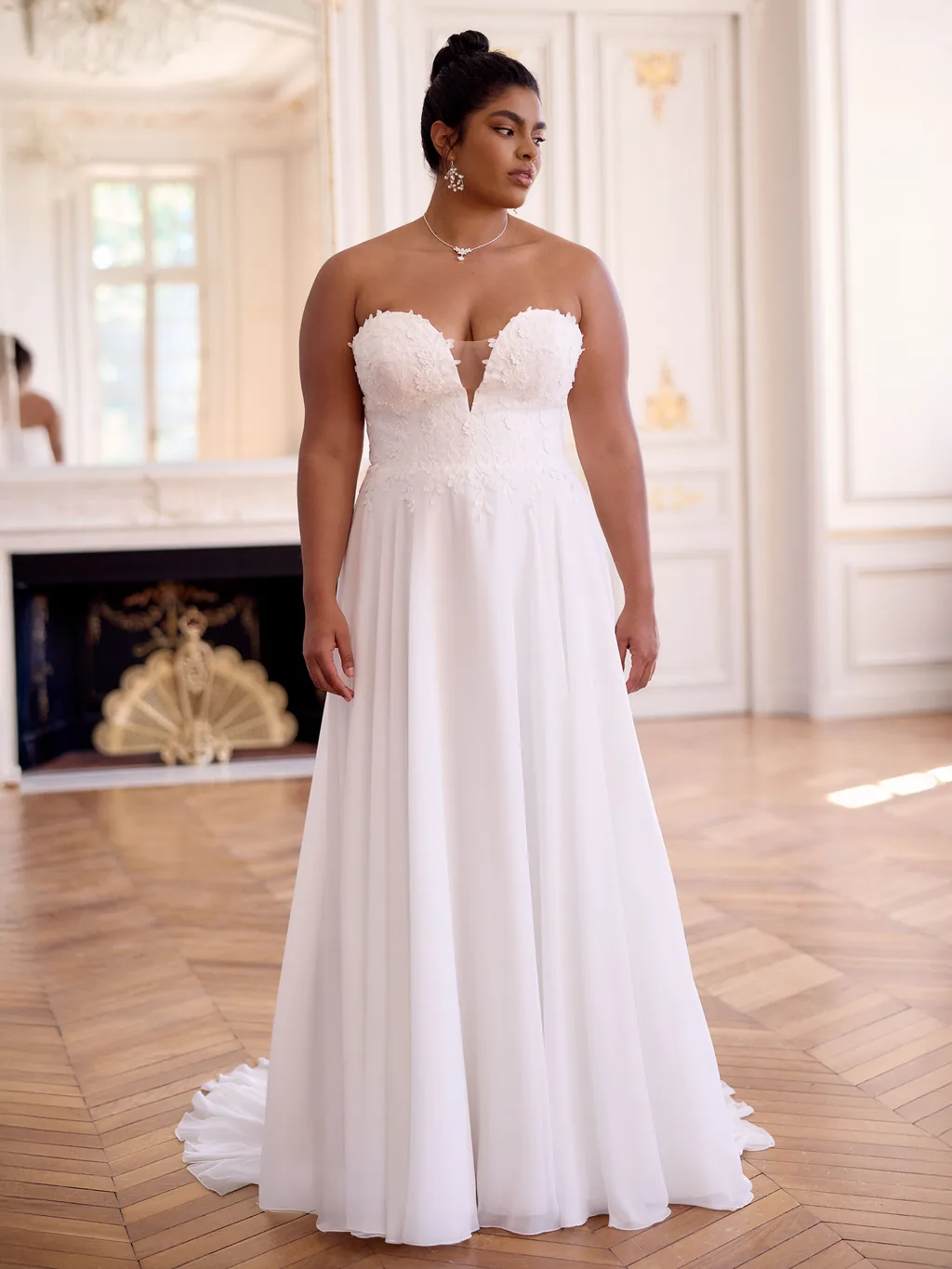 Bianco Evento Plus Size Brautkleid Winnie, Vorderansicht